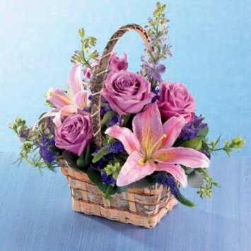 Softly Summer Basket